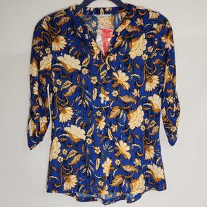 Emily Daniel's Stretchy Top